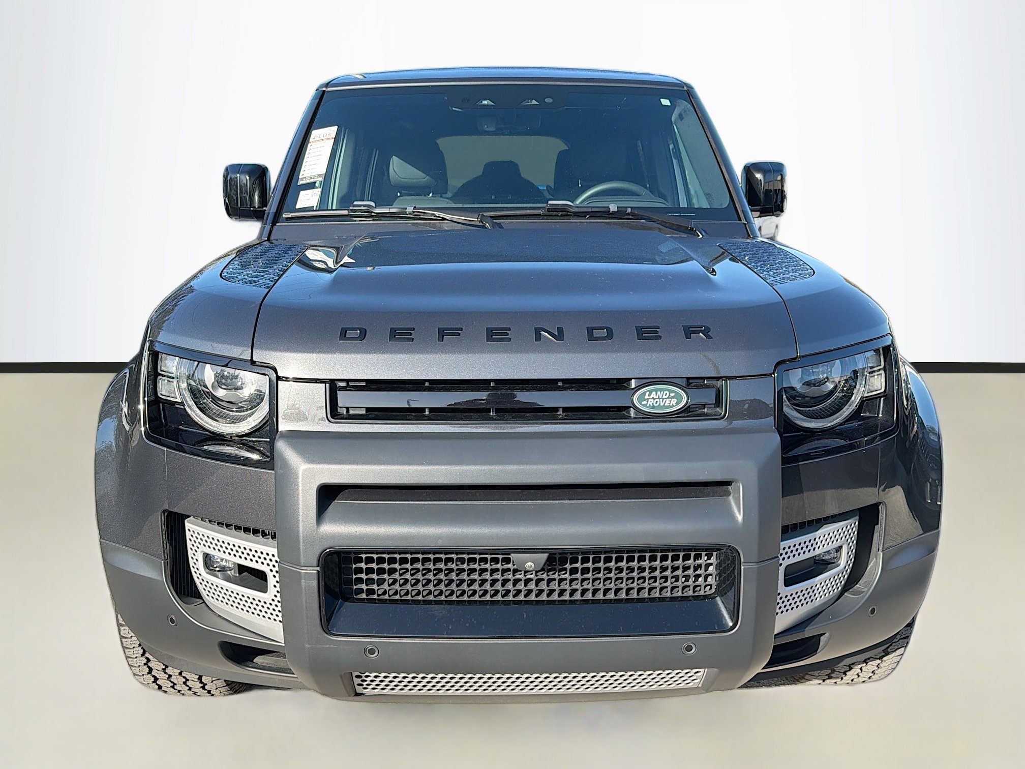 Used 2024 Land Rover Defender 110 S image 8