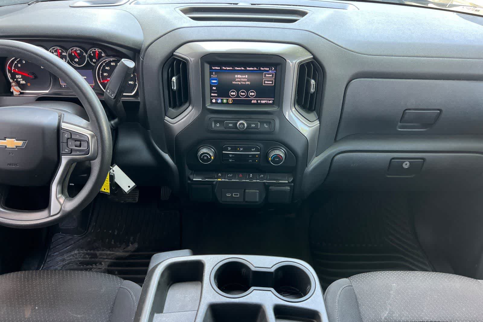 Used 2021 Chevrolet Silverado 1500 Custom w/ Safety Confidence Package AWD/4WD image 4