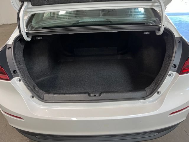 Used 2022 Honda Insight EX image 16