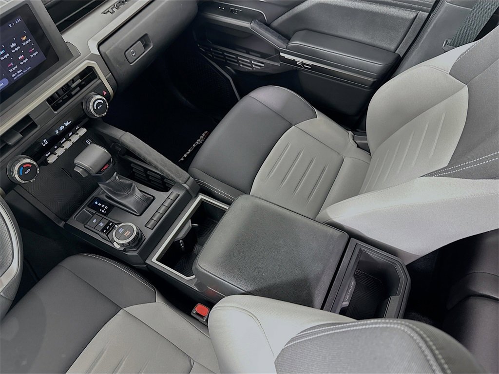 Used 2024 Toyota Tacoma TRD Sport image 24