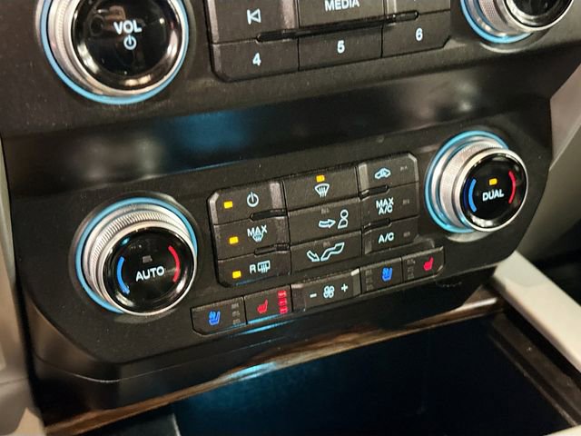 Used 2019 Ford F150 Lariat w/ Equipment Group 502A Luxury image 17