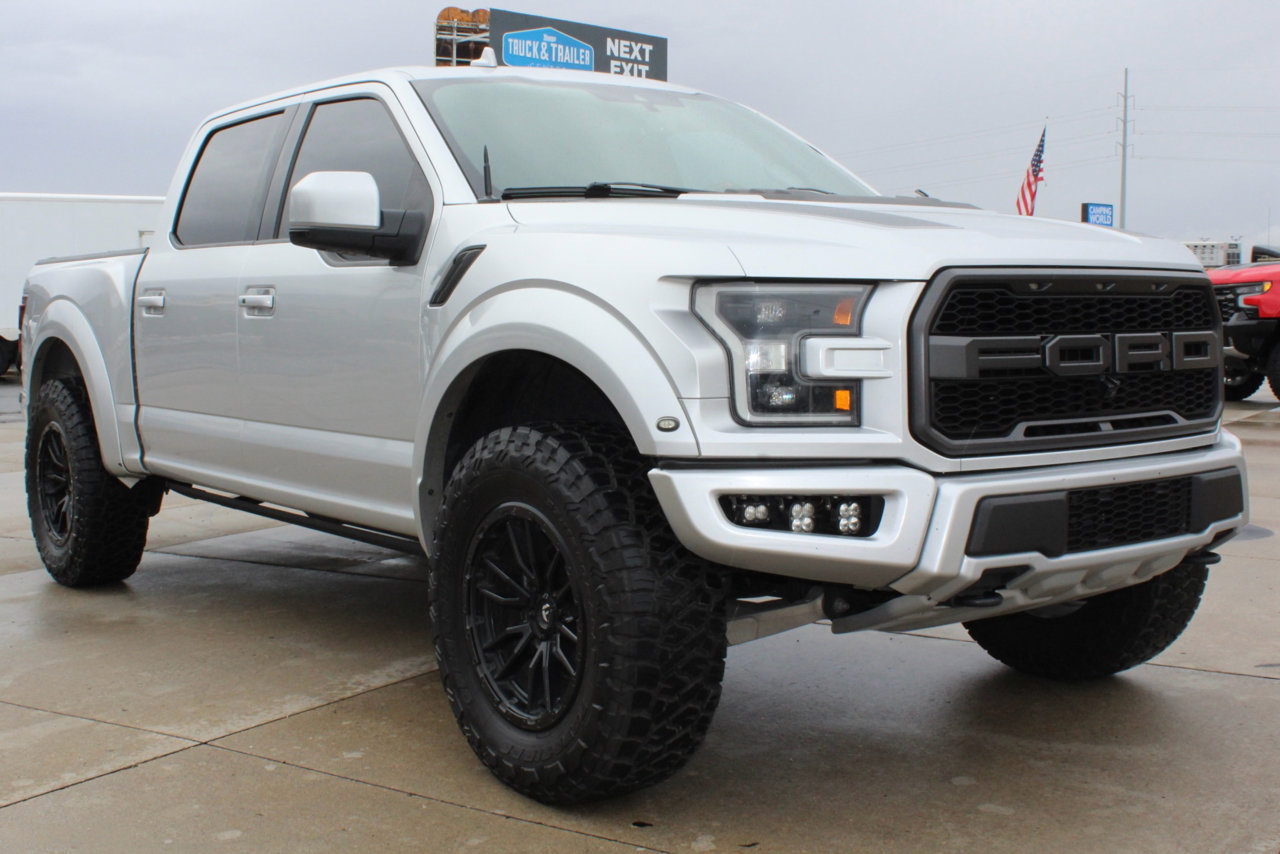 Used 2019 Ford F150 Raptor w/ Equipment Group 802A Luxury image 11