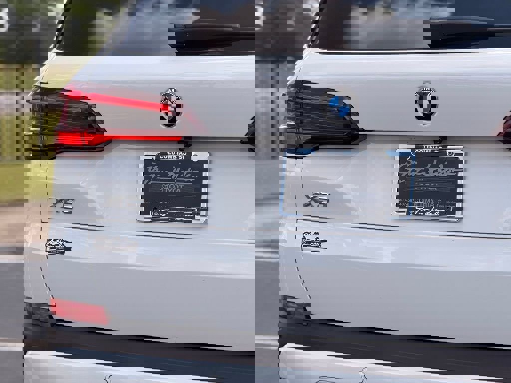 Used 2023 BMW X5 xDrive40i w/ Premium Package image 15