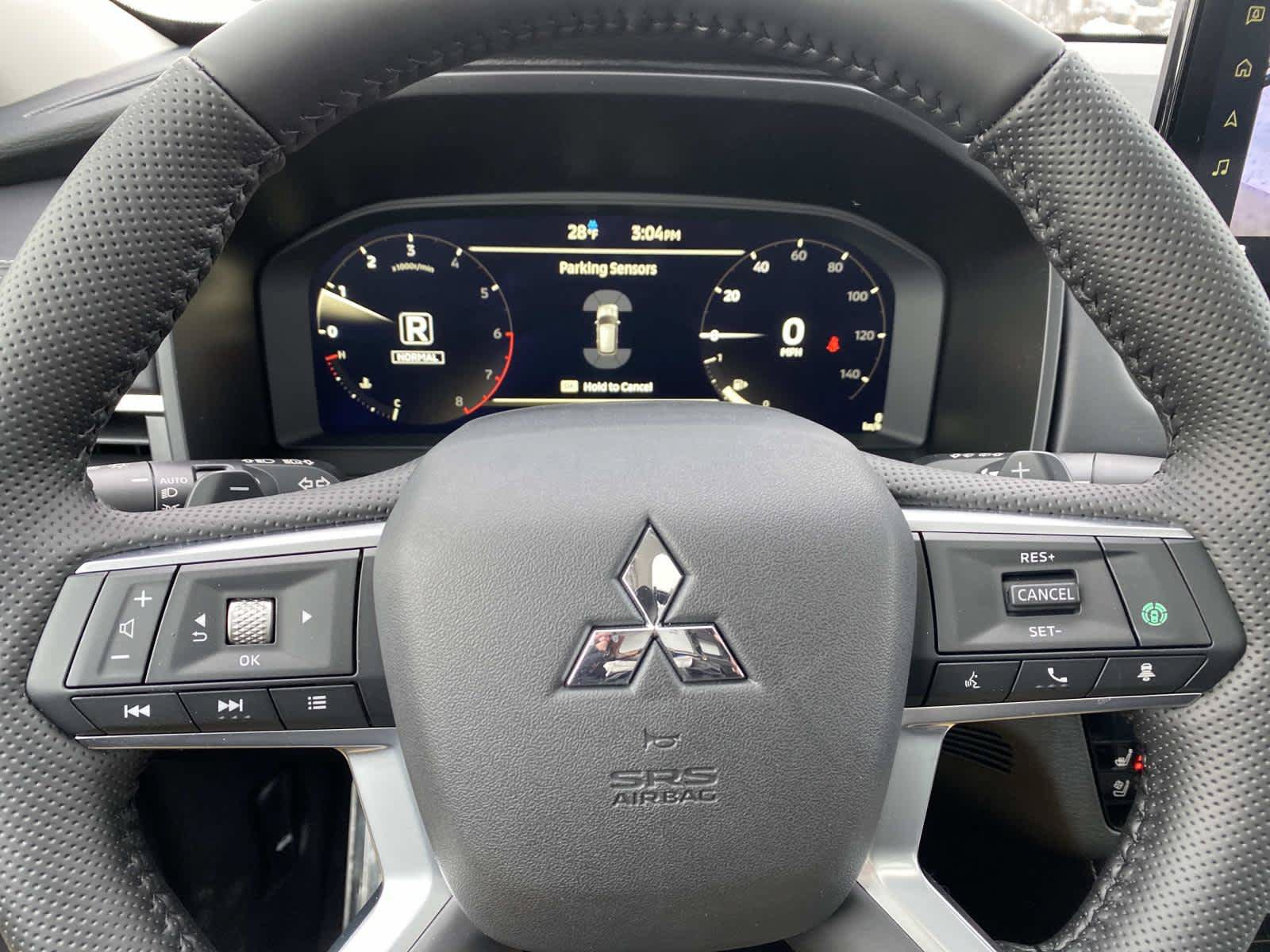 New 2026 Mitsubishi Outlander AWD image 16