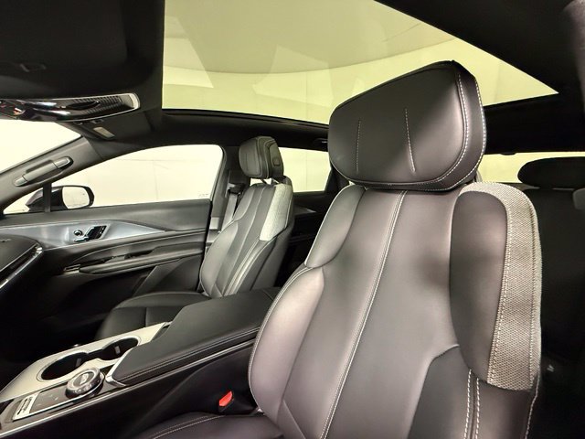 Used 2024 Cadillac Lyriq Tech w/ Driver Assist Package RWD image 17