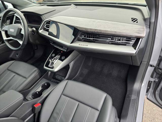 Certified 2024 Audi Q4 e-tron Prestige w/ Black Optic Package AWD/4WD image 10