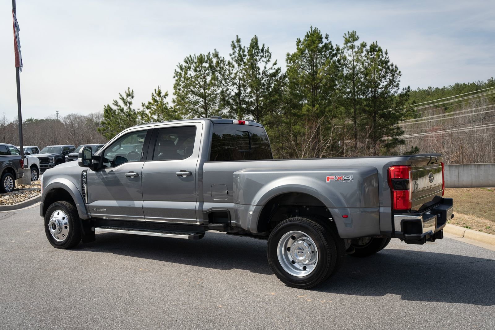 Used 2023 Ford F450 Lariat w/ FX4 Off-Road Package image 17