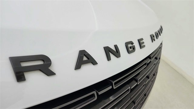 Used 2023 Land Rover Range Rover Long Wheelbase Autobiography image 16