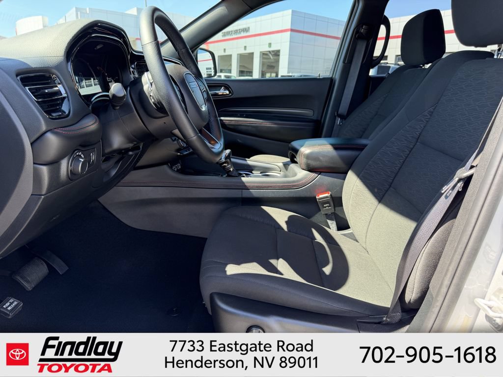 Used 2025 Dodge Durango R/T w/ Blacktop Package AWD/4WD image 6