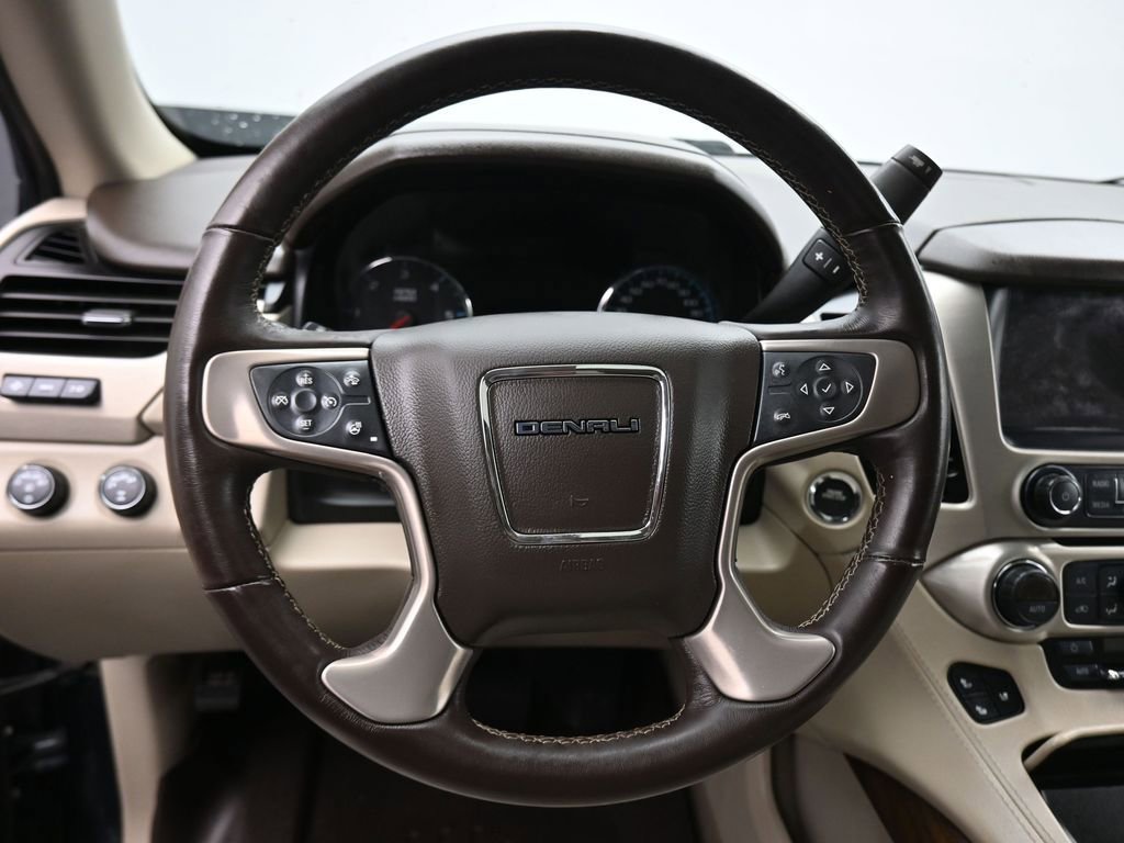 Used 2020 GMC Yukon Denali image 15