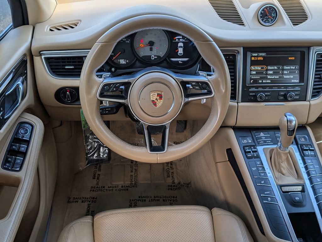 Used 2015 Porsche Macan S AWD/4WD image 23