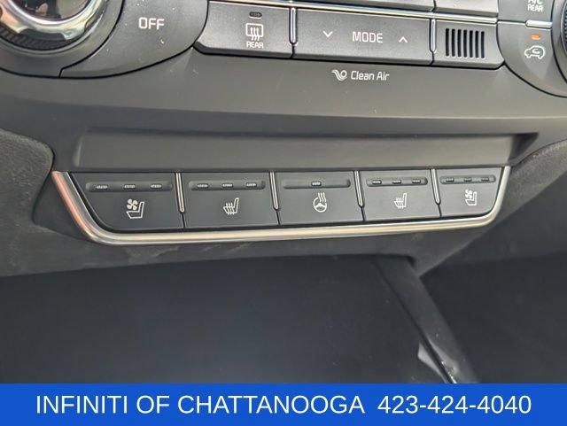 Used 2018 Kia Sorento SX FWD image 17