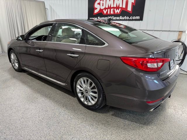 Used 2015 Hyundai Sonata Limited w/ Option Group 06 FWD image 6