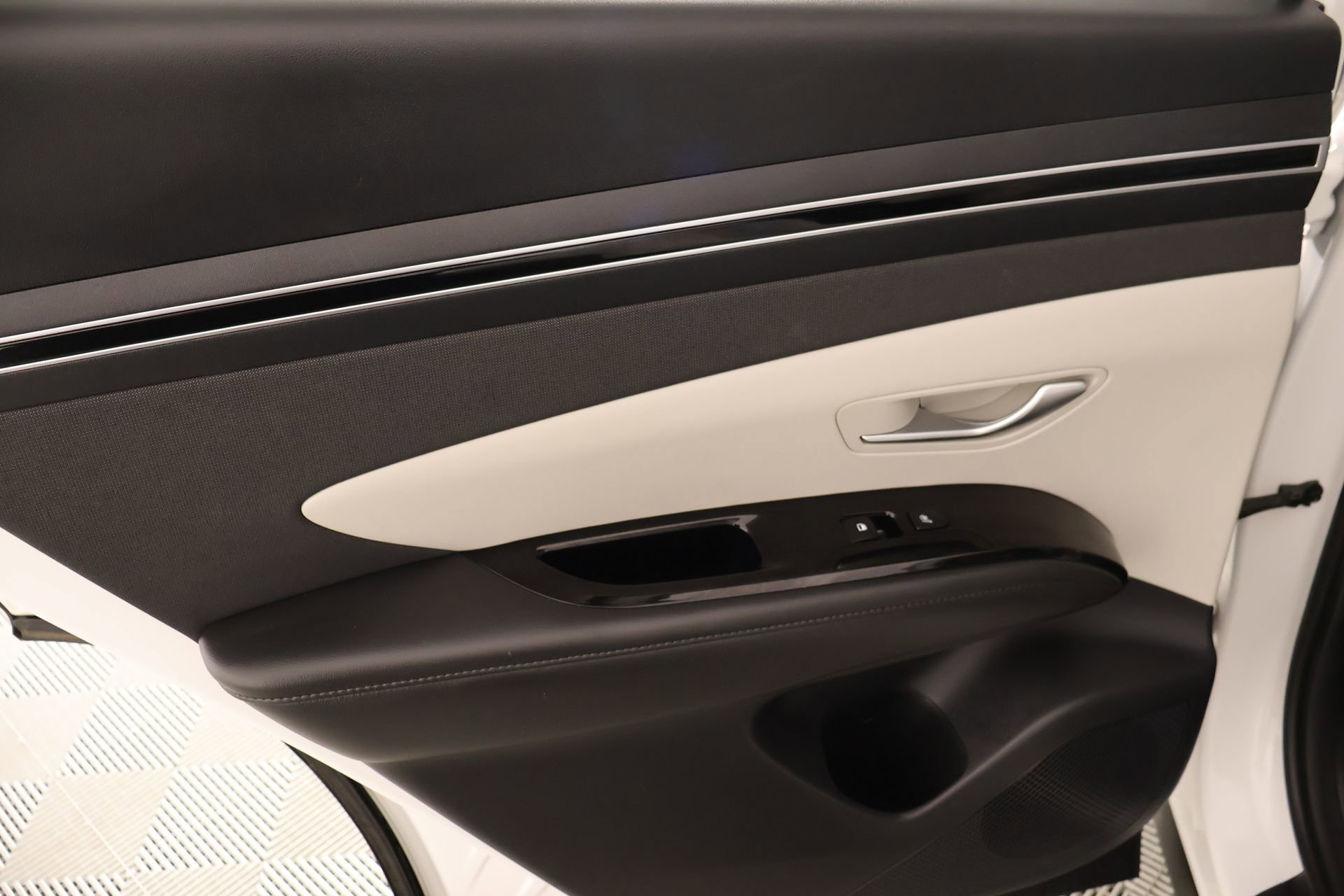 Used 2022 Hyundai Tucson Limited image 18