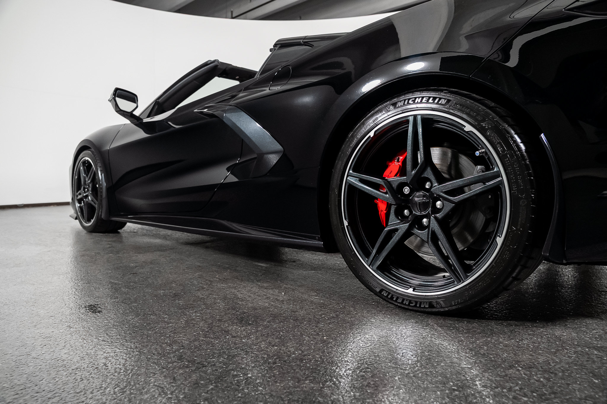Used 2021 Chevrolet Corvette Stingray Preferred Cpe w/ Z51 Performance Package RWD image 20