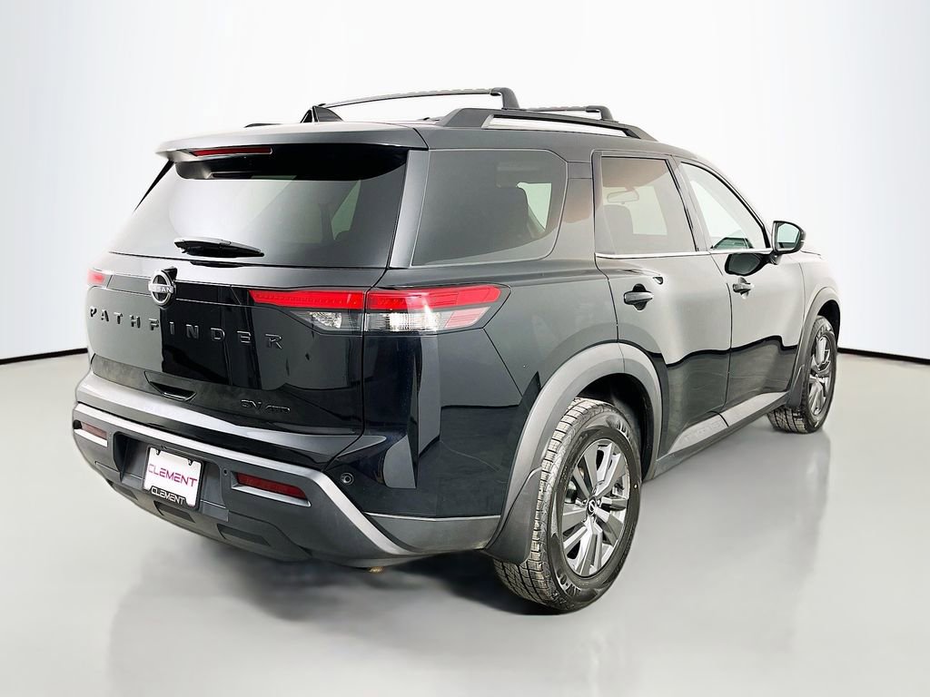Used 2024 Nissan Pathfinder SV w/ Black Appearance Package image 7