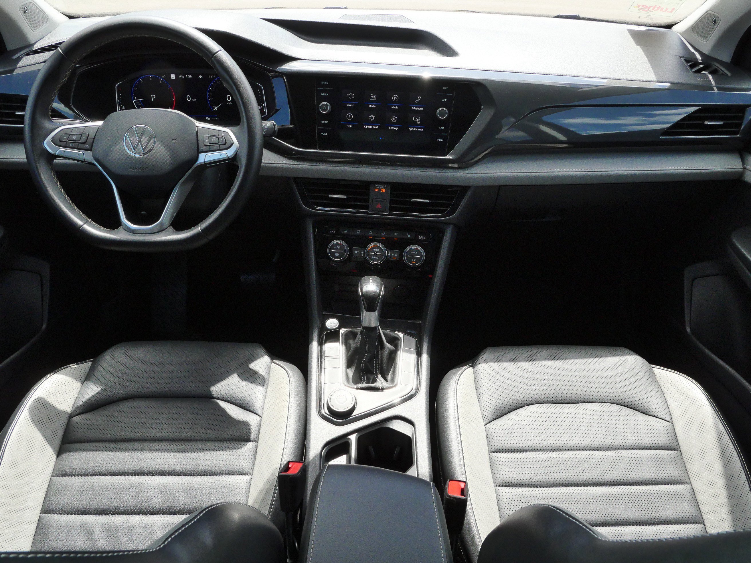 Used 2023 Volkswagen Taos SEL AWD/4WD image 10