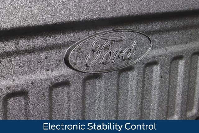 New 2026 Ford F350 Lariat w/ Black Appearance Package image 28