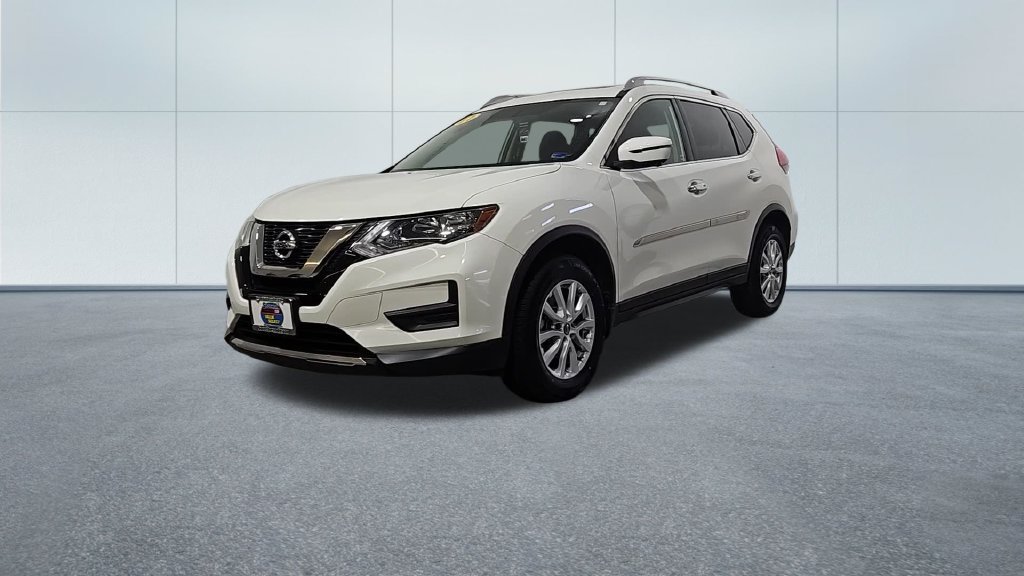 Used 2017 Nissan Rogue SV