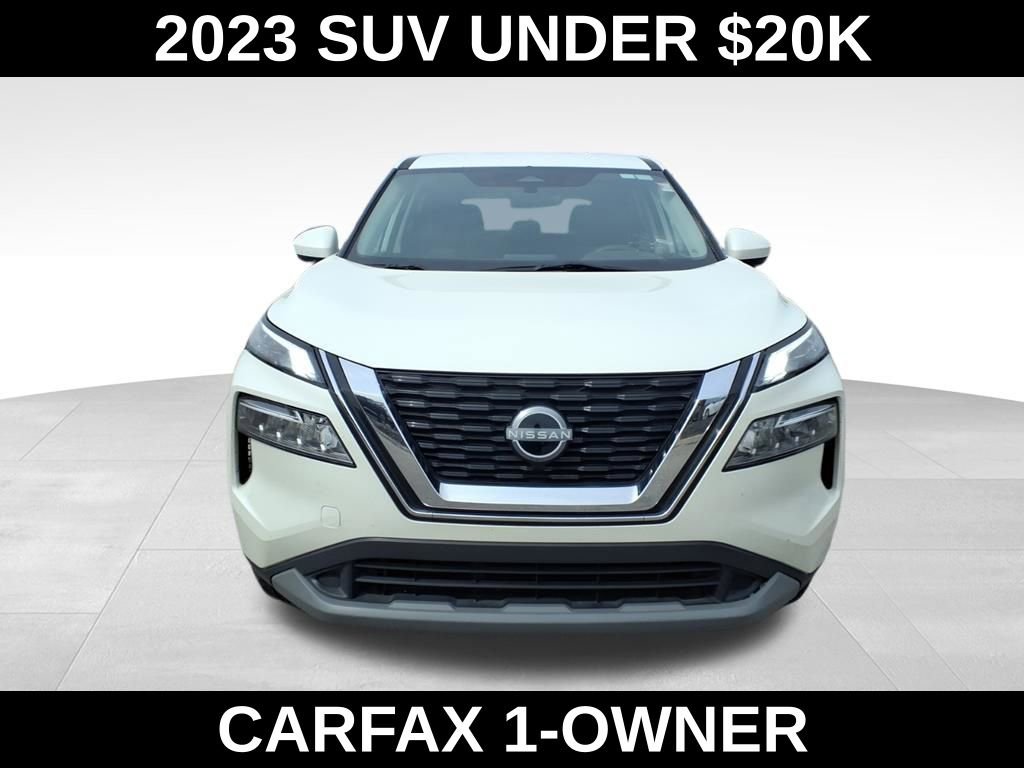 Used 2023 Nissan Rogue SV FWD image 3