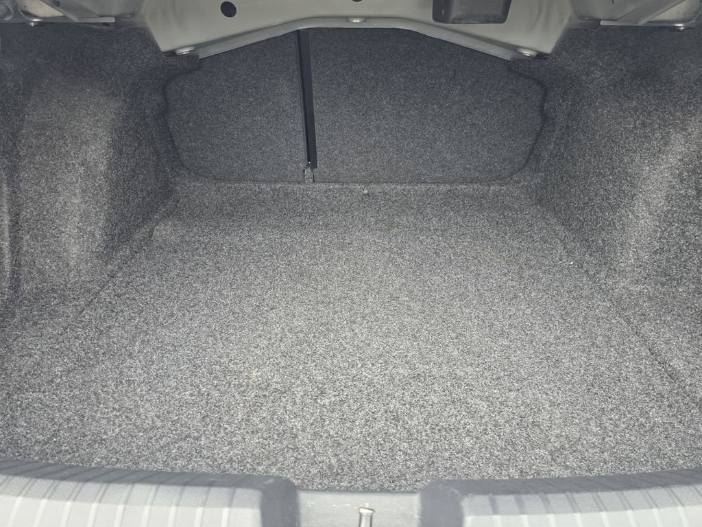 Used 2025 Volkswagen Jetta SE image 22