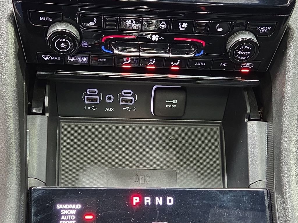 Used 2024 Jeep Grand Cherokee Limited w/ Luxury Tech Group II image 26