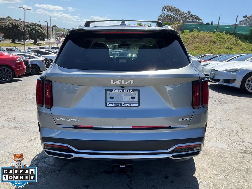 Used 2023 Kia Sorento SX Prestige image 4