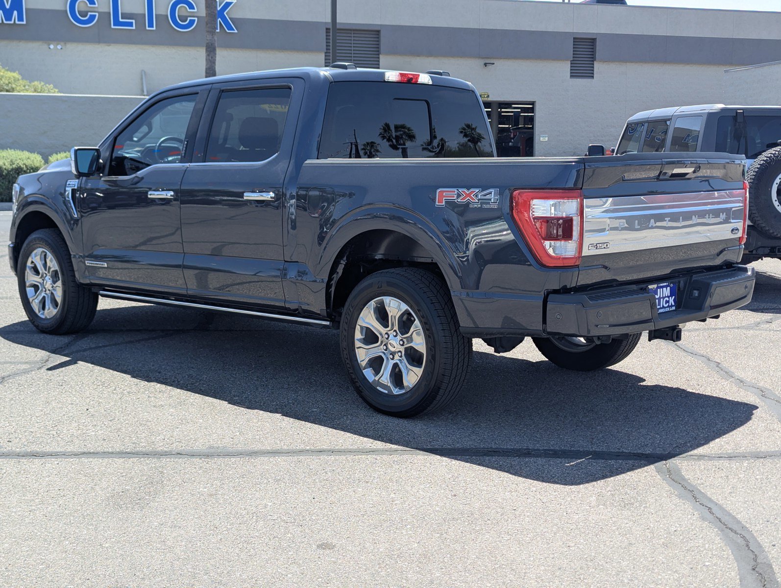 Certified 2022 Ford F150 Platinum w/ Equipment Group 701A High AWD/4WD image 4