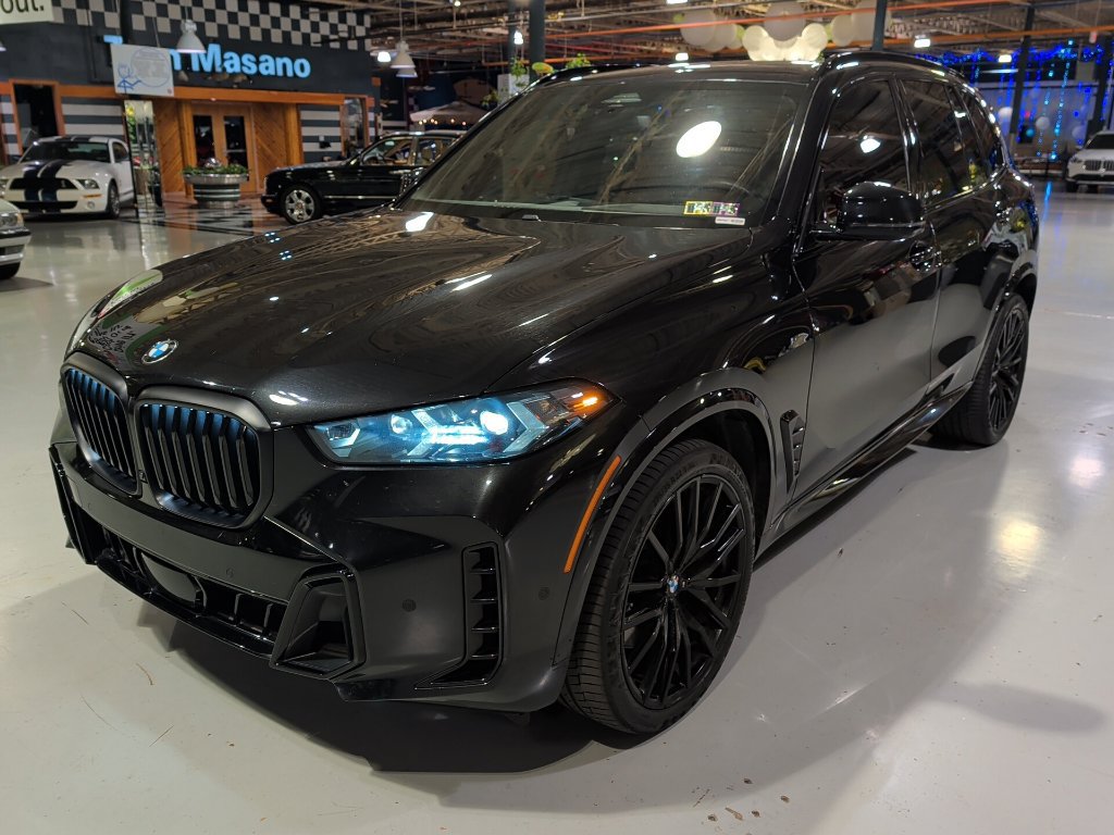 Certified 2024 BMW X5 xDrive40i w/ Executive Package AWD/4WD image 2