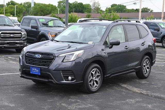 Used 2022 Subaru Forester Premium AWD/4WD image 5