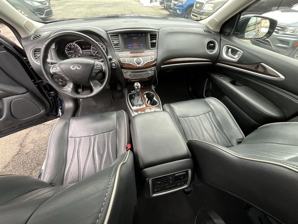 Used 2018 INFINITI QX60 Luxe w/ Deluxe Technology Package image 28