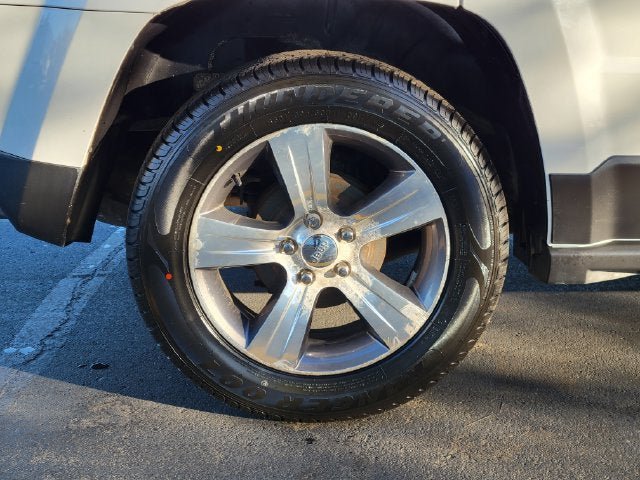 Certified 2017 Jeep Patriot High Altitude FWD image 25