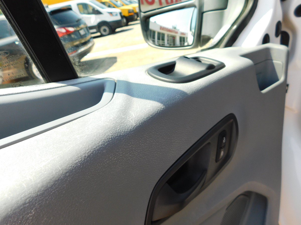 Used 2018 Ford Transit 150 130 Low Roof RWD image 12