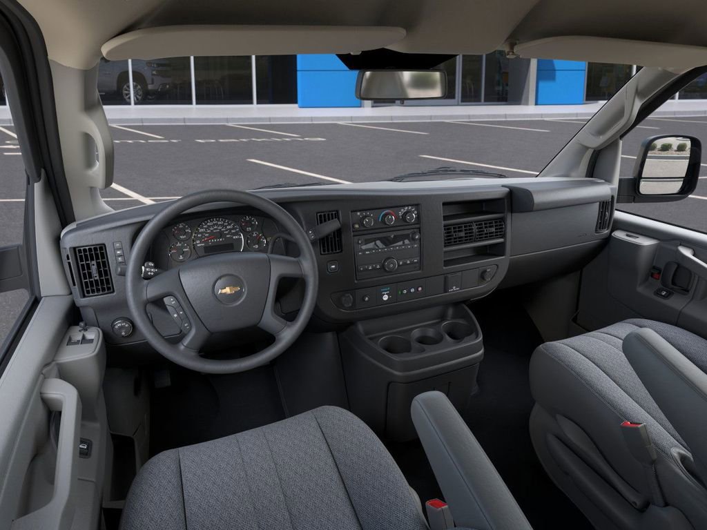 New 2026 Chevrolet Express 3500 w/ Driver Convenience Package image 15