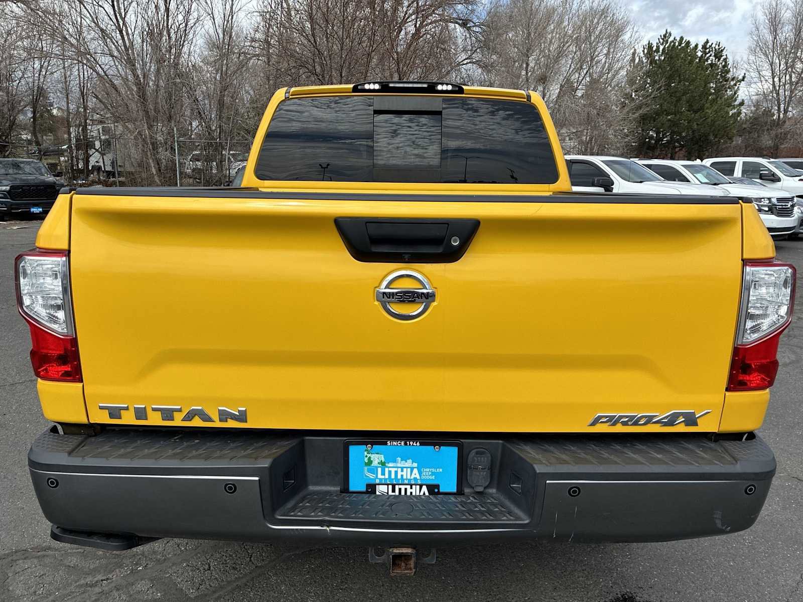 Used 2017 Nissan Titan S image 19