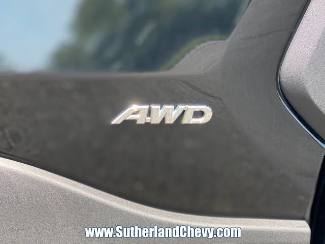 Used 2025 Toyota RAV4 LE AWD/4WD image 11