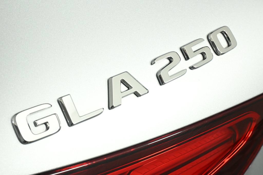 Certified 2026 Mercedes-Benz GLA 250 image 28
