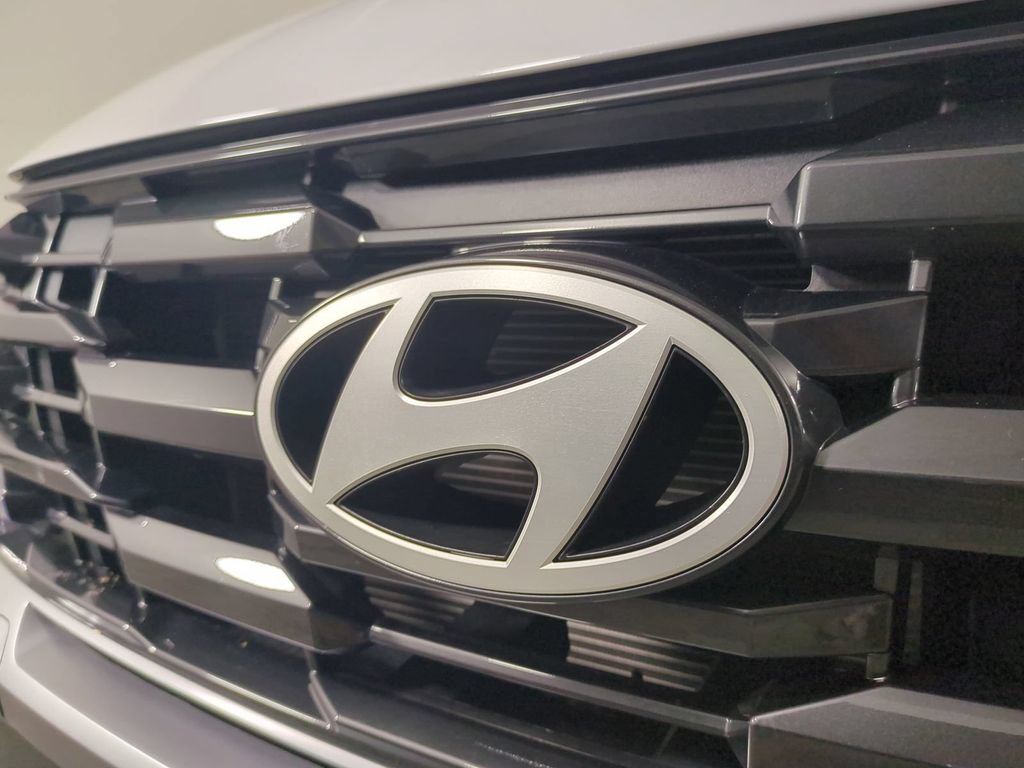 Used 2025 Hyundai Tucson SEL AWD/4WD image 13