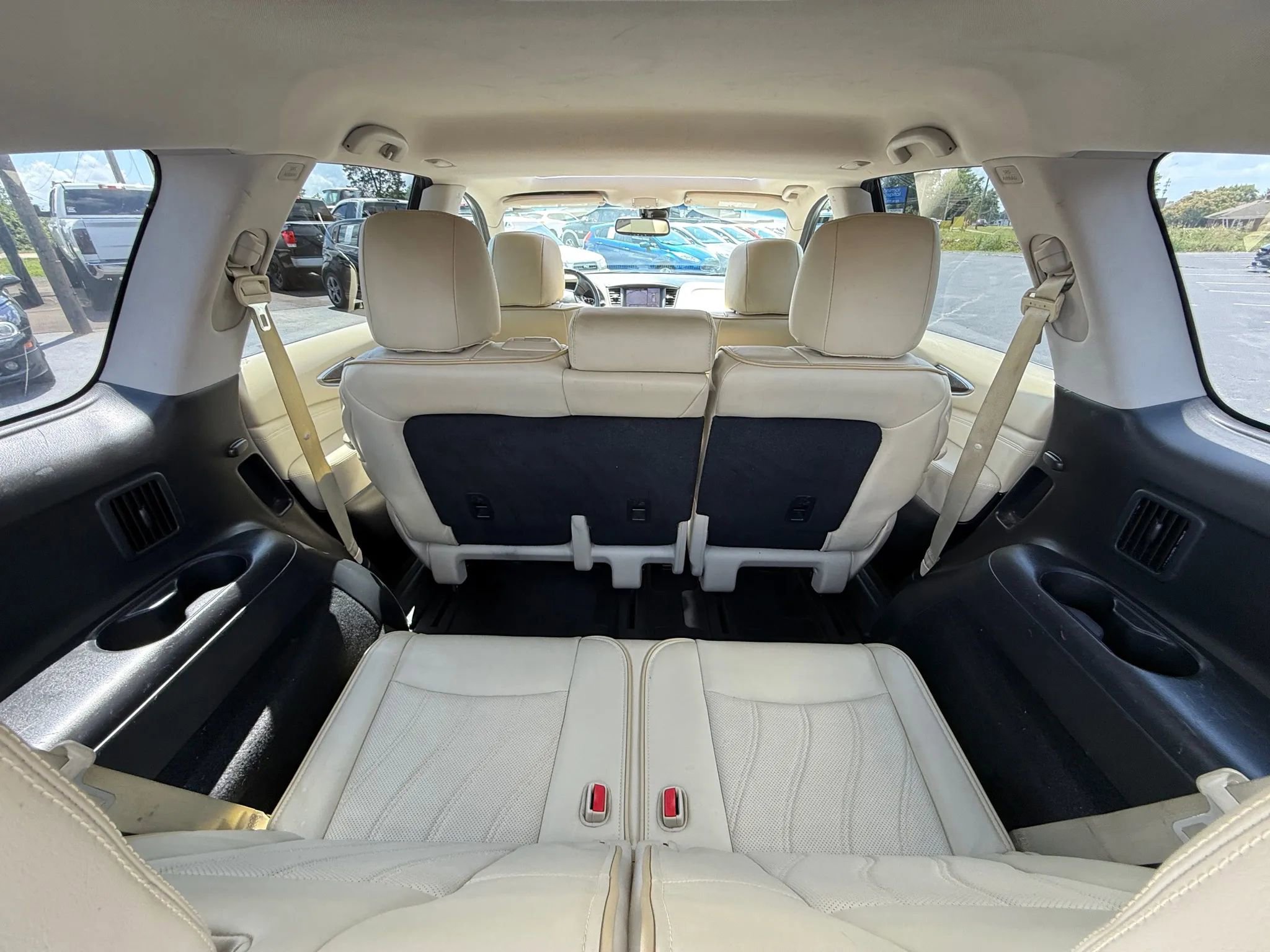 Used 2015 INFINITI QX60 AWD w/ Premium Plus Package image 41