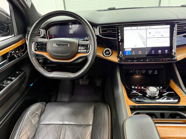 Used 2022 Jeep Grand Wagoneer Series III w/ Rear Seat Video Group 1 AWD/4WD image 28