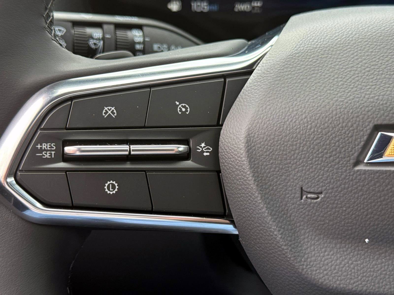 New 2026 Chevrolet Equinox LT w/ Convenience Package II image 25