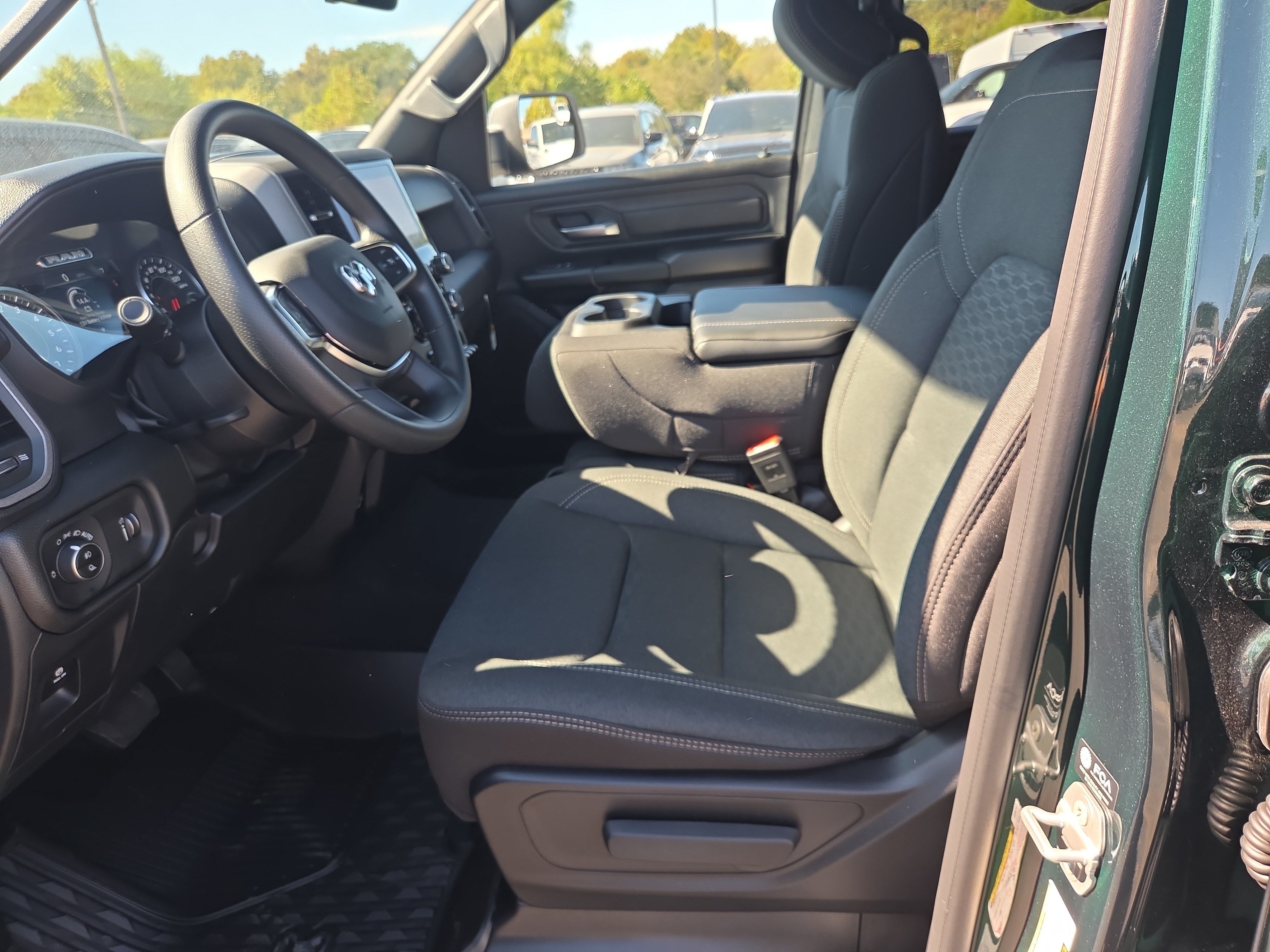 New 2027 RAM 1500 Warlock AWD/4WD image 4