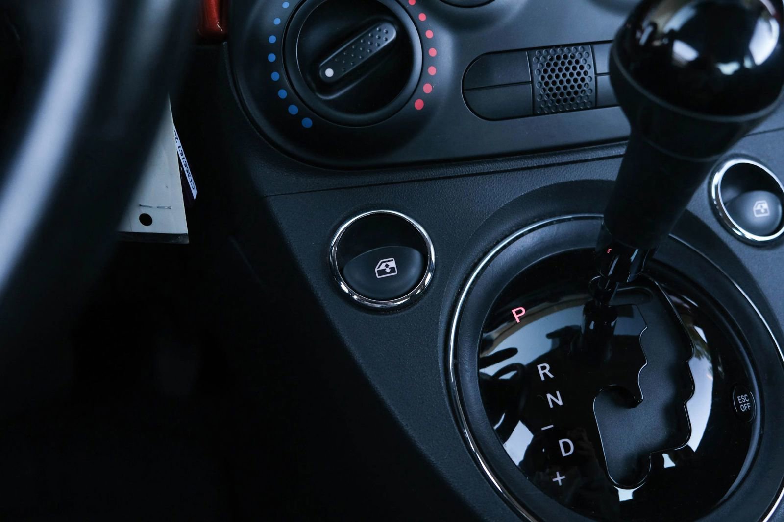 Used 2012 FIAT 500 Pop image 34