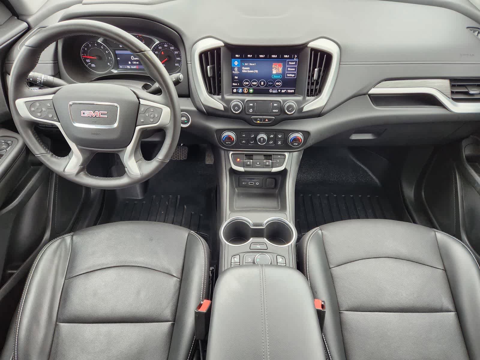 Used 2022 GMC Terrain SLT w/ Tech Package FWD image 24