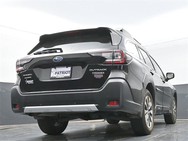 Used 2024 Subaru Outback Touring image 41