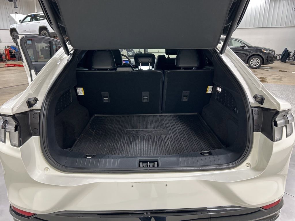 Certified 2023 Ford Mustang Mach-E GT AWD/4WD image 28