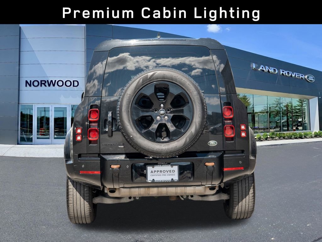 Used 2023 Land Rover Defender 110 X-Dynamic SE image 5