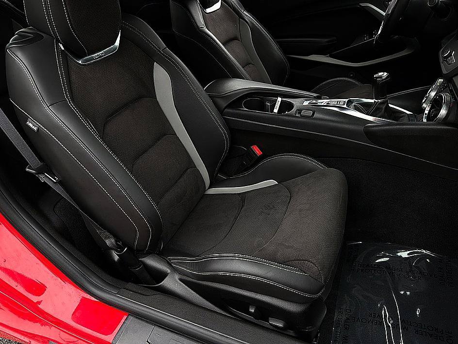 Used 2023 Chevrolet Camaro LT w/ RS Package RWD image 20