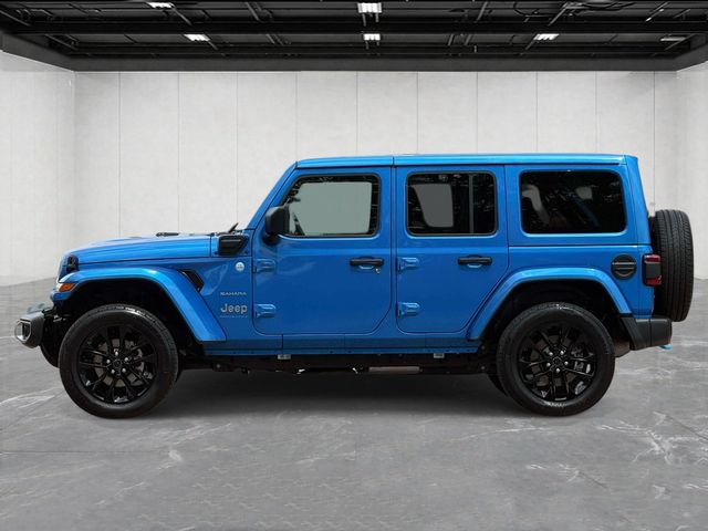 Used 2024 Jeep Wrangler Unlimited Sahara AWD/4WD image 2