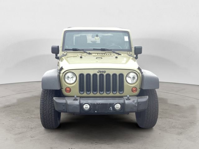 Used 2013 Jeep Wrangler Sahara w/ Connectivity Group AWD/4WD image 8